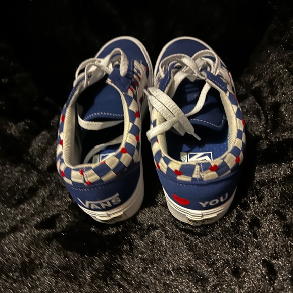 VANS Loves You - Picture 2 of 5
